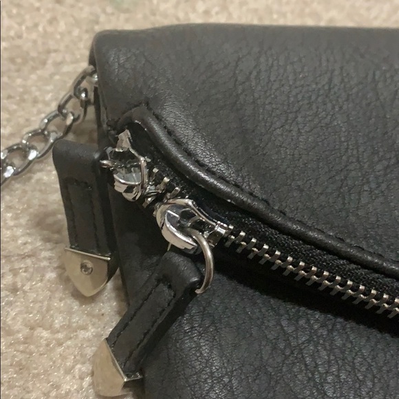 Classy gray crossbodybody purse - Picture 3 of 6